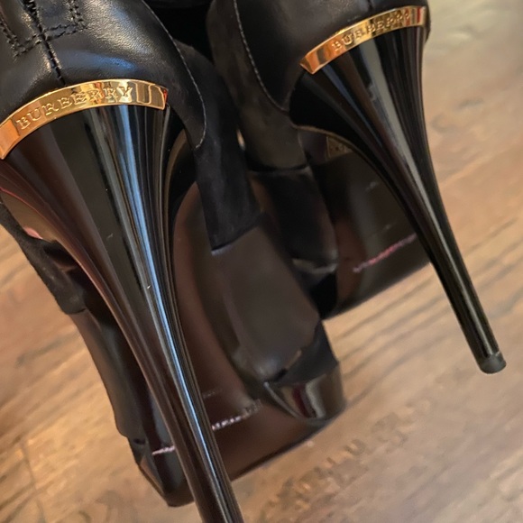 Burberry | suede and leather Heels - Picture 7 of 7